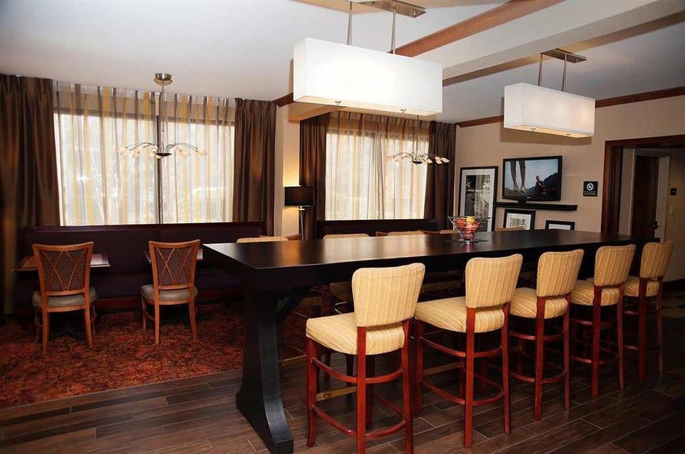 Hampton Inn Memphis Poplar מראה פנימי תמונה