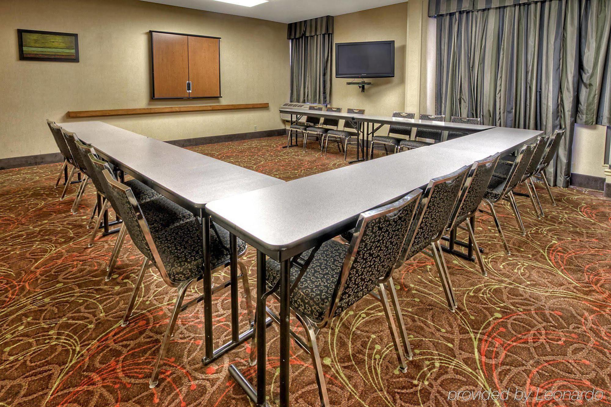 Hampton Inn Memphis Poplar מראה חיצוני תמונה